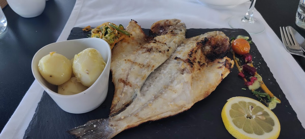 Luca’S Rooftop Restaurant-5